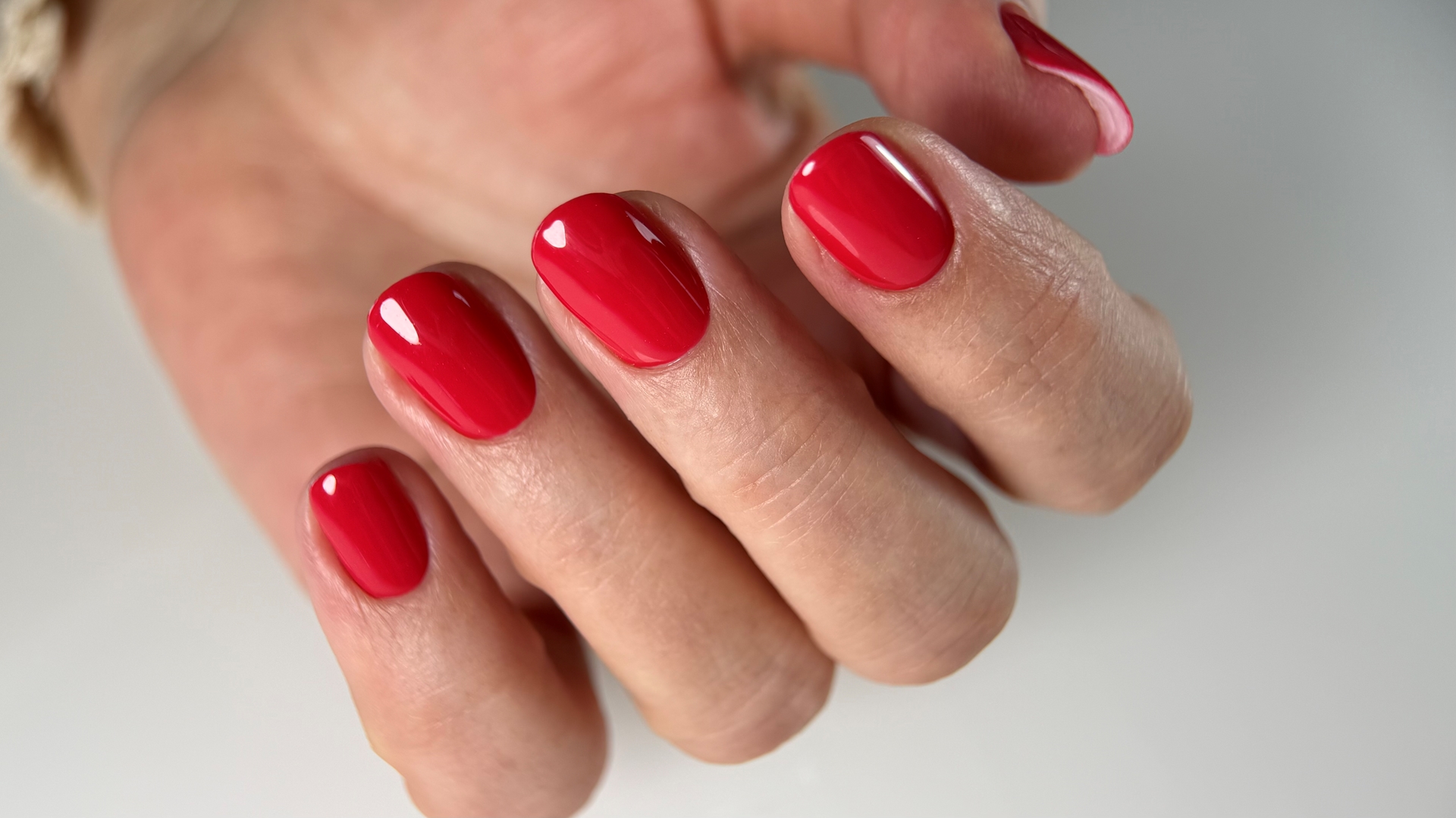 Gel Polish ʼCherry crash [ vyshnevyy krash ] , 8 мл